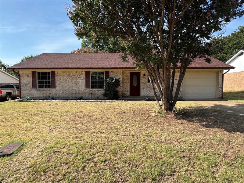 732 Dunaway Lane, Azle TX 76020