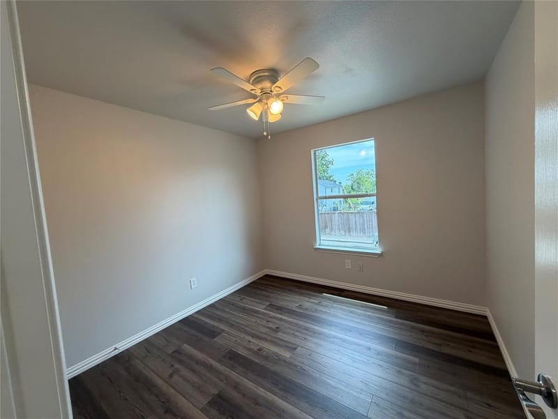 1000 Throckmorton Street # B, McKinney TX 75069 - Photo 15