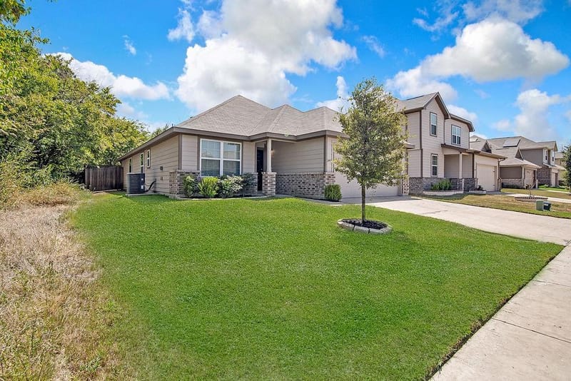 2441 Bear Oak Drive, Fort Worth TX 76123 - Photo 3