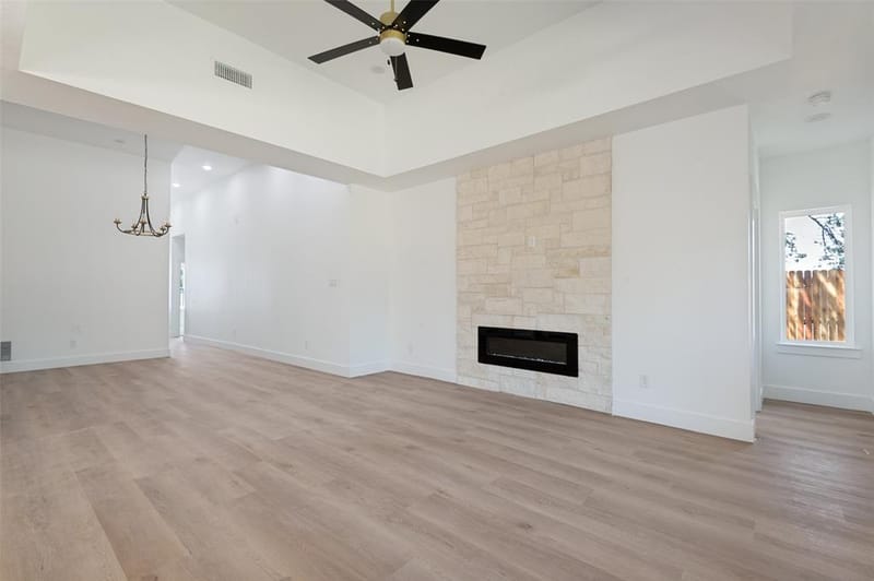 3913 Blue Ridge Boulevard, Dallas TX 75233 - Photo 6