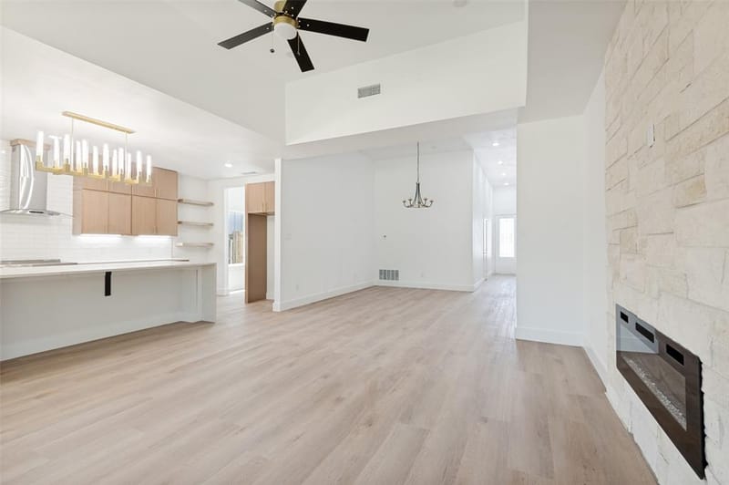 3913 Blue Ridge Boulevard, Dallas TX 75233 - Photo 10