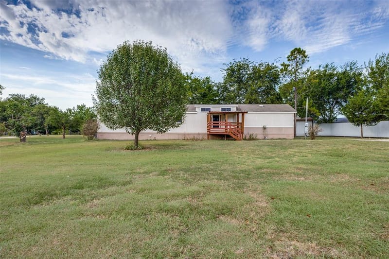 620 Pennell Road, Sherman TX 75090 - Photo 2
