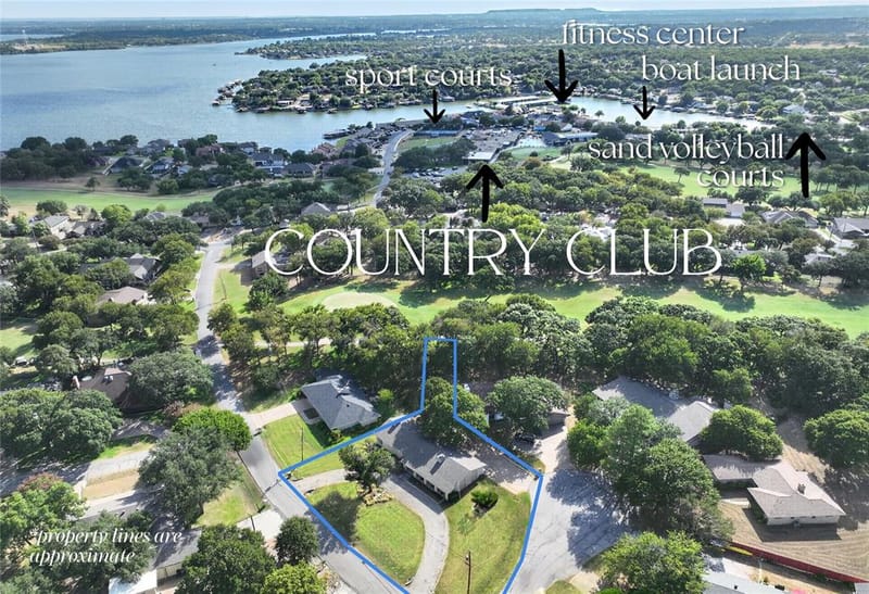 3902 Laramie Drive, Granbury TX 76049 - Photo 2