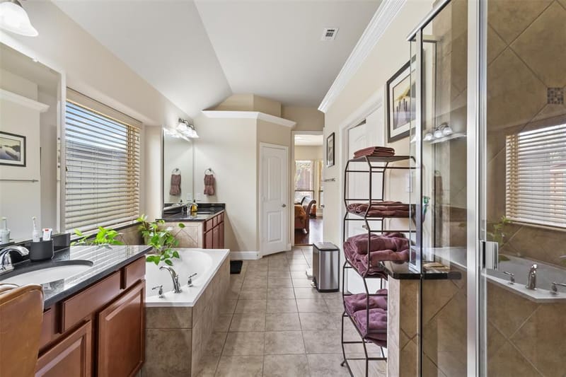 1139 Clearwater Drive, Frisco TX 75036 - Photo 16