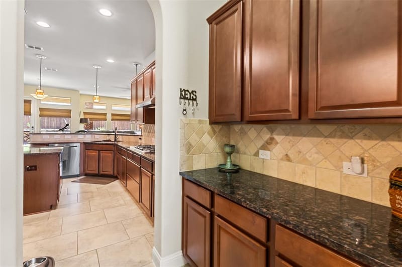 1139 Clearwater Drive, Frisco TX 75036 - Photo 10