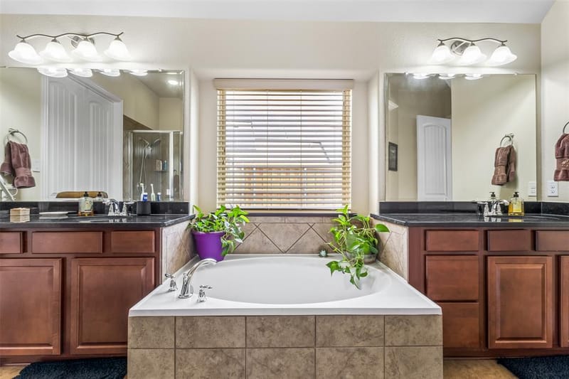 1139 Clearwater Drive, Frisco TX 75036 - Photo 14