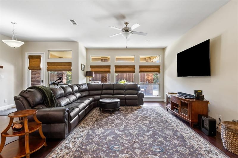 1139 Clearwater Drive, Frisco TX 75036 - Photo 11