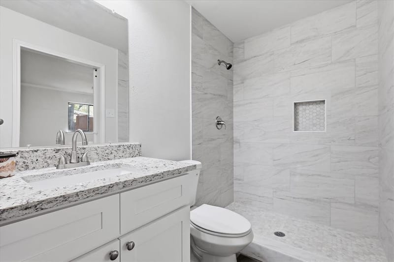 206 Lake Vista W, Highland Village TX 75077 - Photo 23