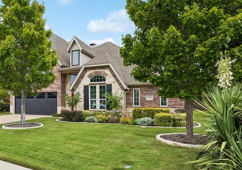 2233 Lakeway Drive, Keller TX 76248