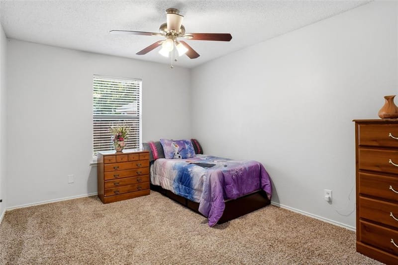 7004 Bentley Avenue, Fort Worth TX 76137 - Photo 12
