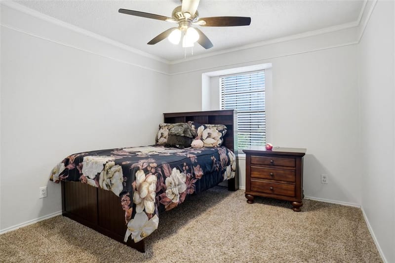7004 Bentley Avenue, Fort Worth TX 76137 - Photo 14