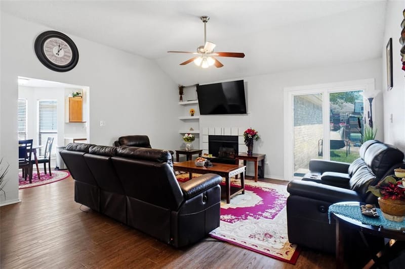 7004 Bentley Avenue, Fort Worth TX 76137 - Photo 4