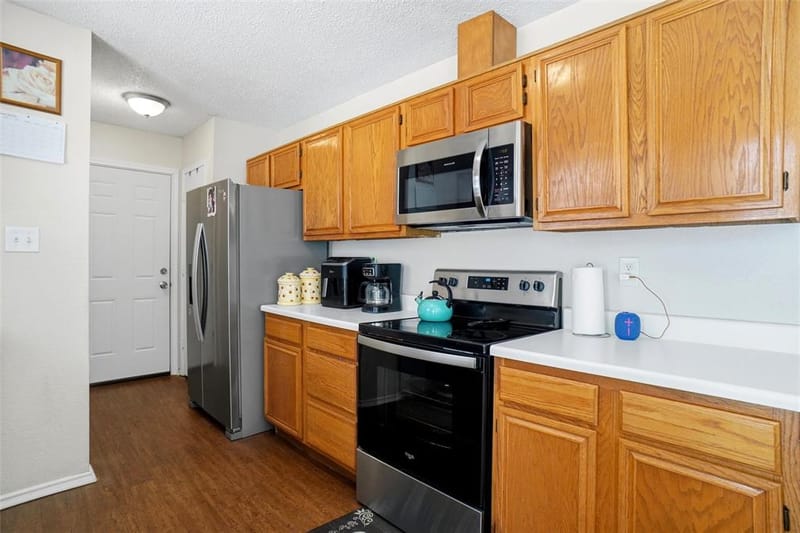 7004 Bentley Avenue, Fort Worth TX 76137 - Photo 8