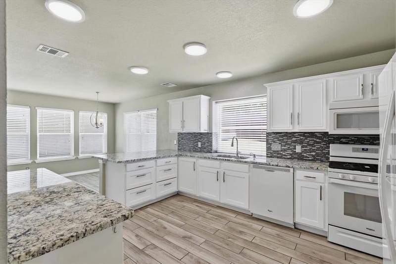 9737 Maryville Lane, Fort Worth TX 76108 - Photo 8