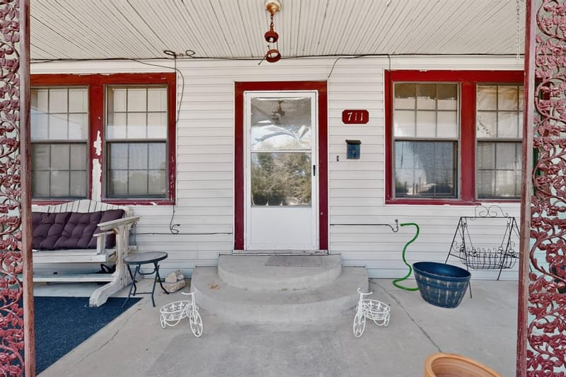 711 Mlk Boulevard, Corsicana TX 75110 - Photo 3