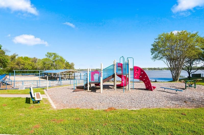 605 Keel Way, Azle TX 76020 - Photo 39