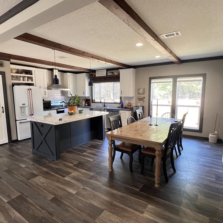 2496 County Road 2010, Ravenna TX 75476 - Photo 7