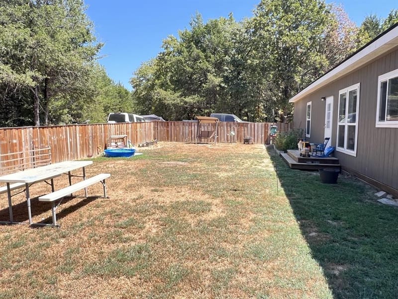 2496 County Road 2010, Ravenna TX 75476 - Photo 21