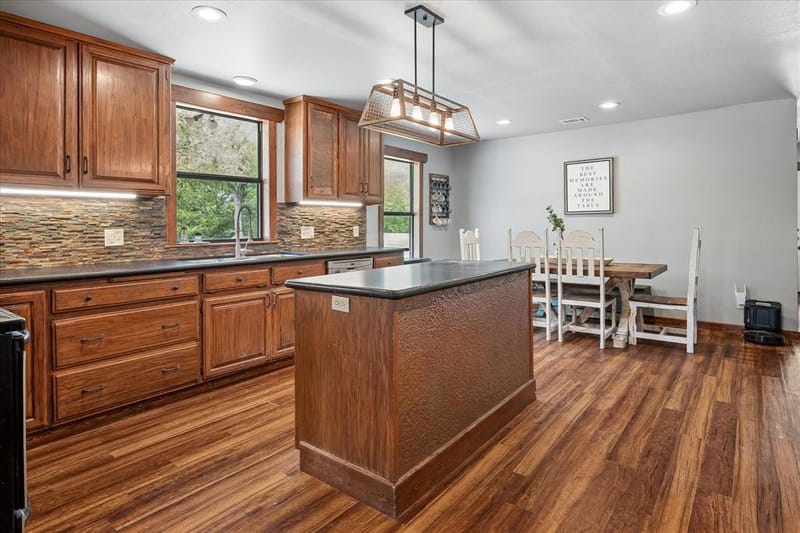 1501 Andy Thomas Road, Whitewright TX 75491 - Photo 14