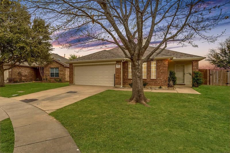 14252 Polo Ranch Street, Fort Worth TX 76052