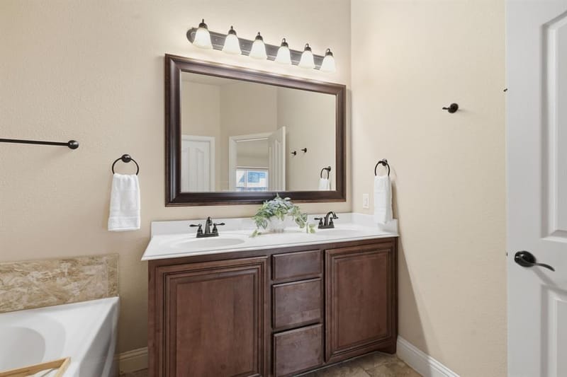 4209 Carnation Lane, Mansfield TX 76063 - Photo 19