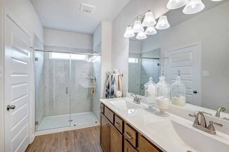 4325 Bower Hill Drive, Fort Worth TX 76036 - Photo 8