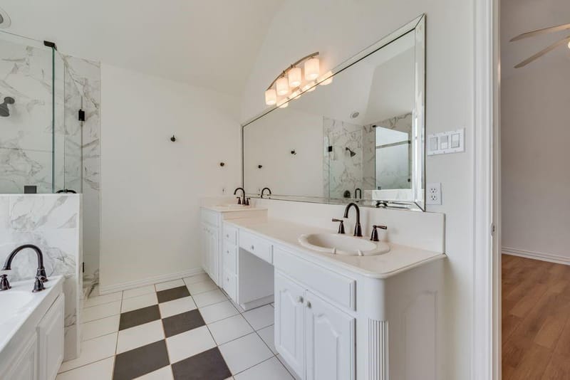 721 Herman Drive, Hurst TX 76054 - Photo 13