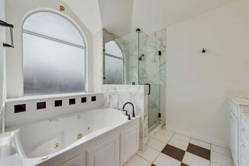 721 Herman Drive, Hurst TX 76054 - Photo 12