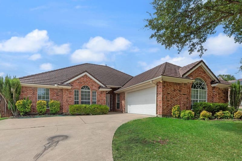 721 Herman Drive, Hurst TX 76054 - Photo 24