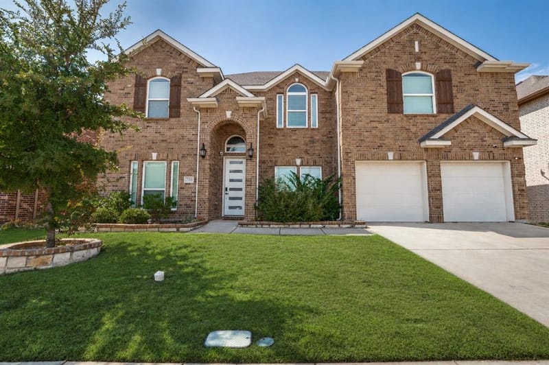 200 Ravenel Street, Glenn Heights TX 75154