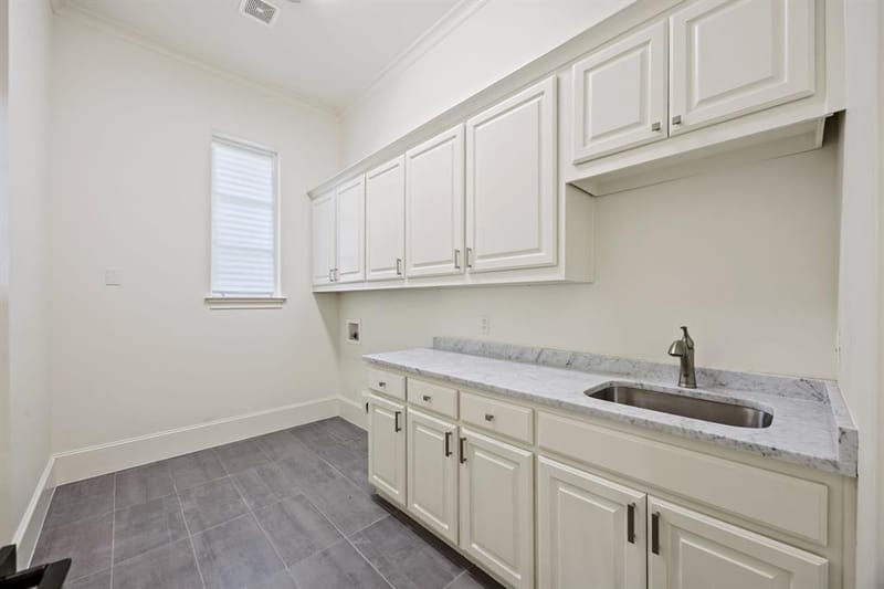 5616 Pershing Avenue, Fort Worth TX 76107 - Photo 12