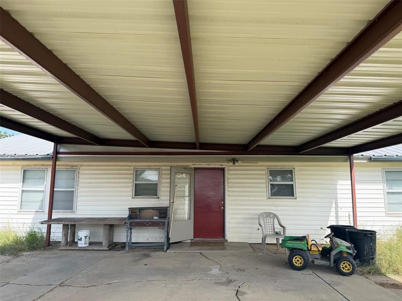 913 County Road 1003a, Godley TX 76044 - Photo 16