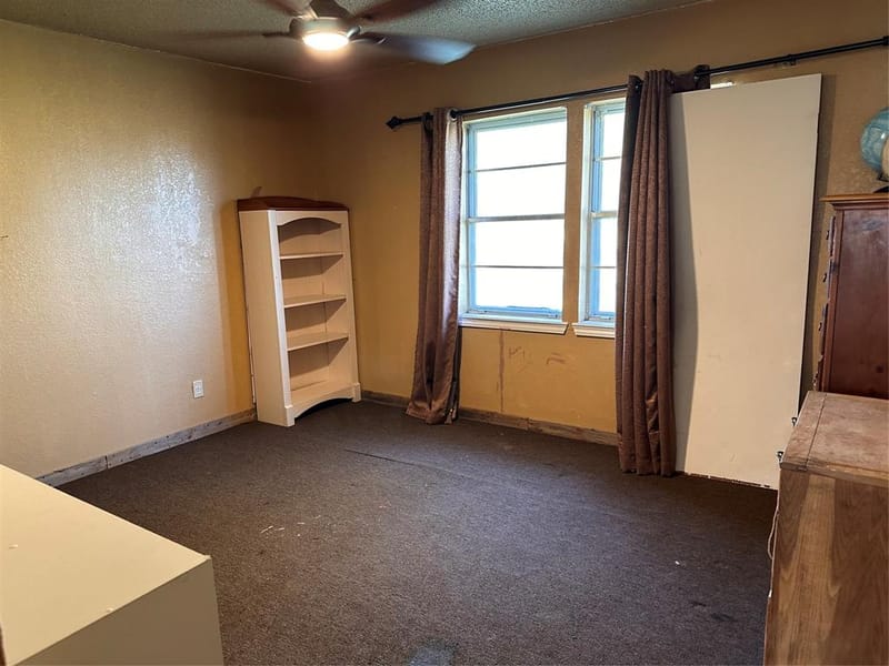 913 County Road 1003a, Godley TX 76044 - Photo 11