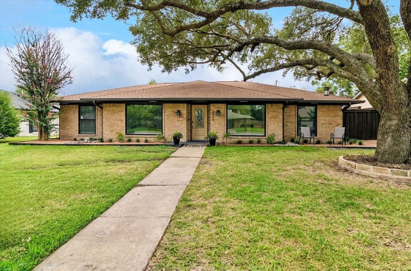 2404 Kimberly Lane, Plano TX 75075