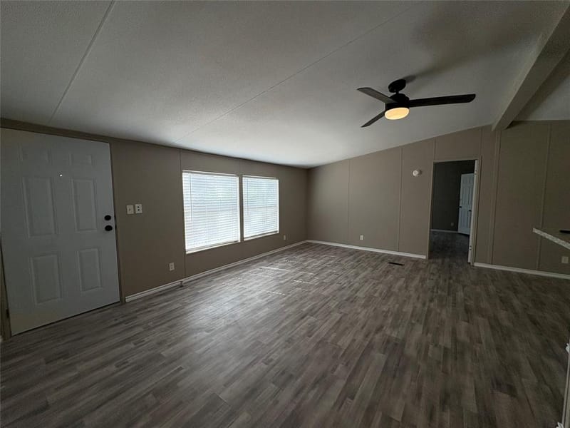 111 Shady Springs Drive, Bridgeport TX 76426 - Photo 8