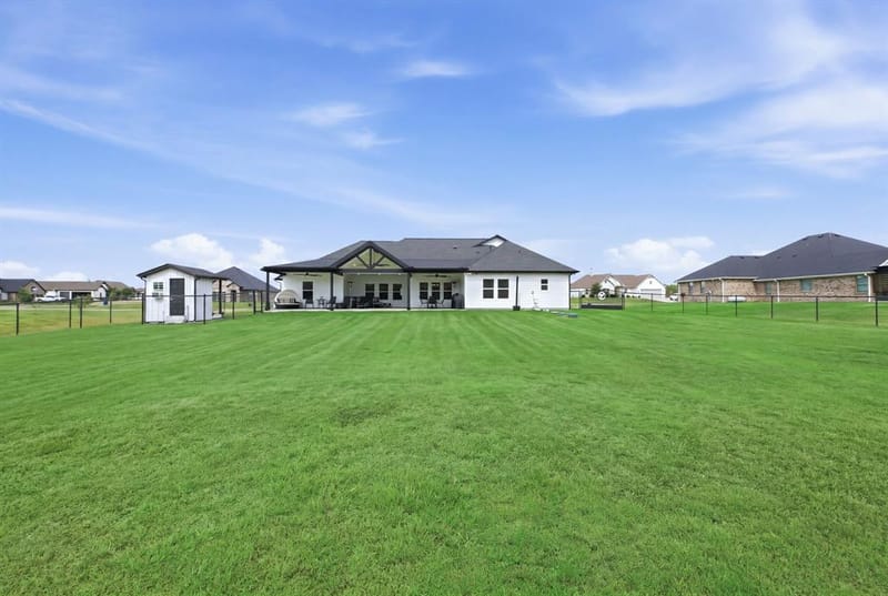 10216 Finch Road, Sanger TX 76266 - Photo 30