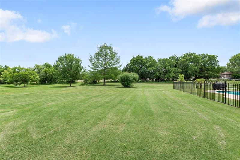 404 High Meadow Lane, Heath TX 75032 - Photo 35