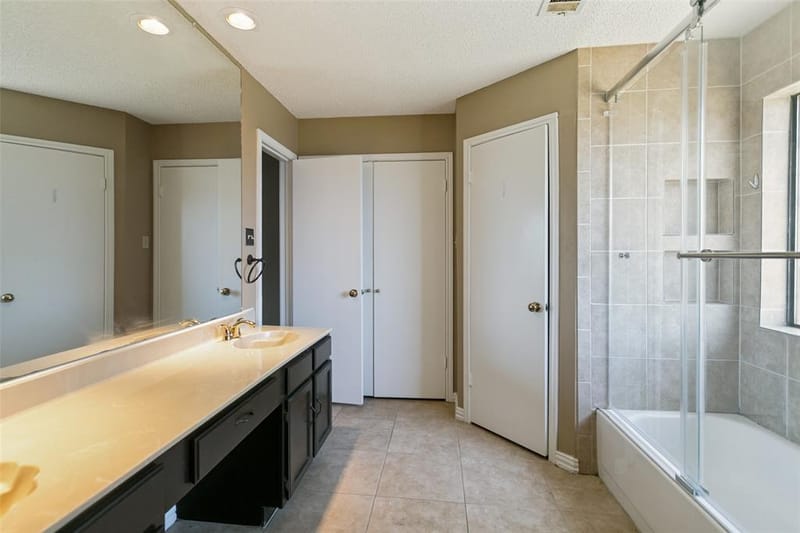 928 Ledgemont Drive, Plano TX 75025 - Photo 17