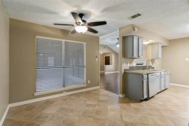 928 Ledgemont Drive, Plano TX 75025 - Photo 7