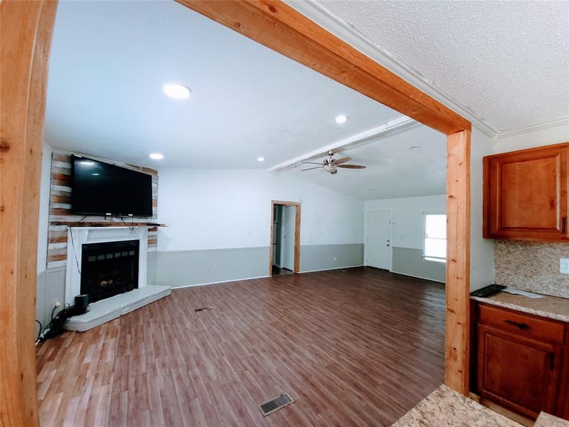 11309 County Road 510, Venus TX 76084 - Photo 9