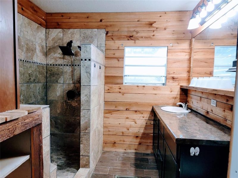 11309 County Road 510, Venus TX 76084 - Photo 14