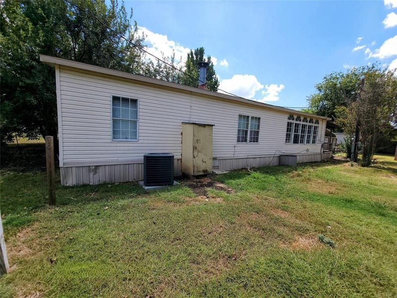 11309 County Road 510, Venus TX 76084 - Photo 21