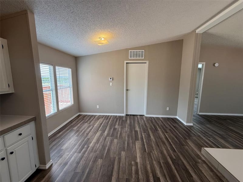 122 Little Valley Drive, Bridgeport TX 76426 - Photo 10