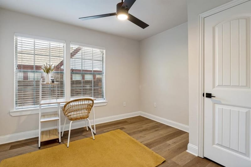 2744 Catherine Street, Dallas TX 75211 - Photo 20