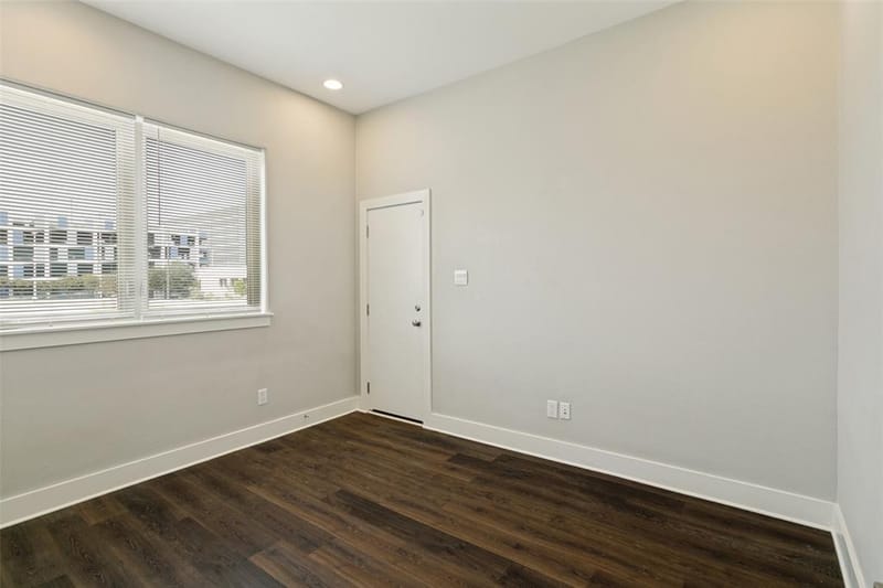 324 Feliks Gwozdz Place, Fort Worth TX 76104 - Photo 13