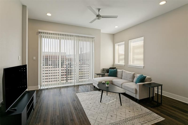 324 Feliks Gwozdz Place, Fort Worth TX 76104 - Photo 18