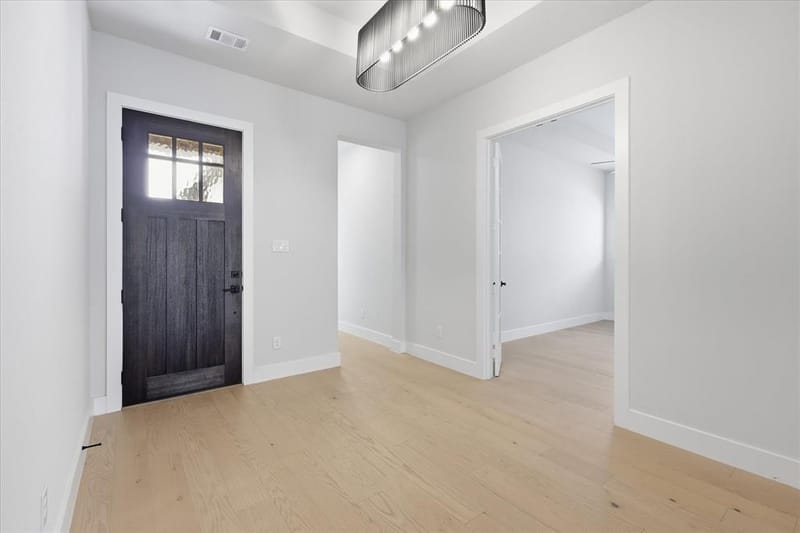 2816 Garrett Drive, Highland Village TX 75077 - Photo 8