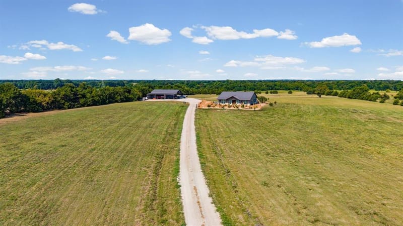 1704 County Road 1002, Greenville TX 75401 - Photo 3