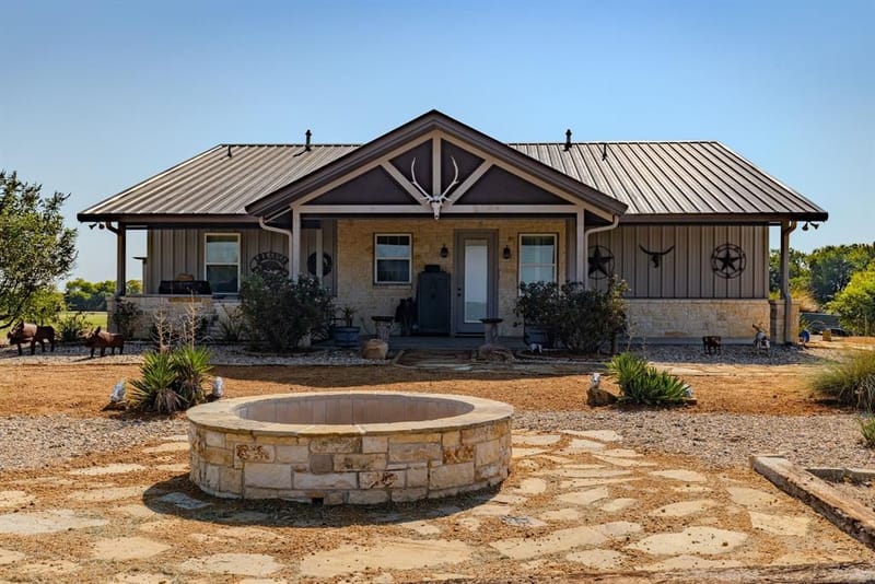 1704 County Road 1002, Greenville TX 75401 - Photo 11