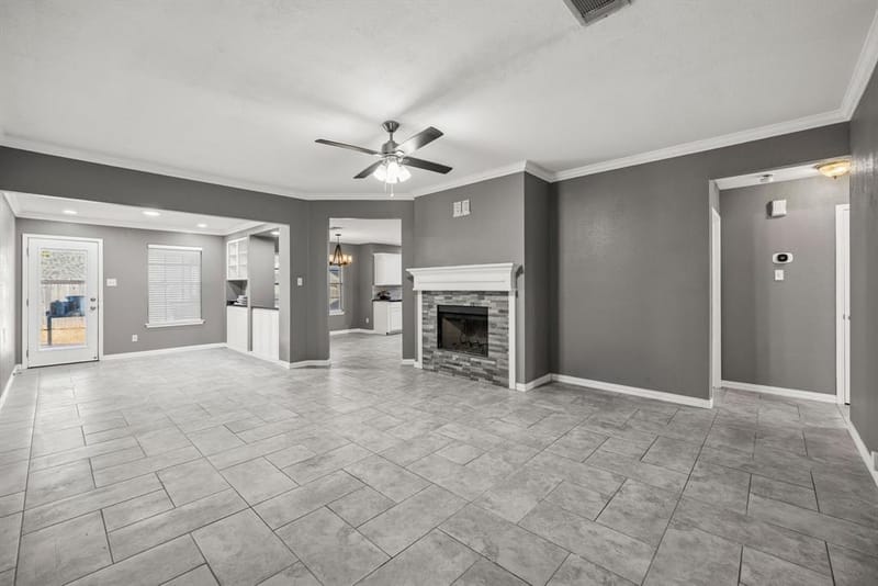 607 Meadowbrook Drive, Burleson TX 76028 - Photo 6